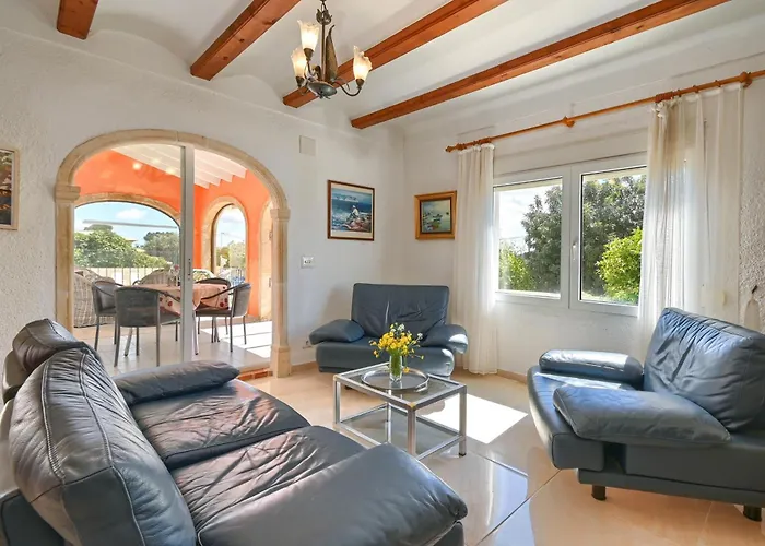 Villa Ker Blanc By Aguilarent