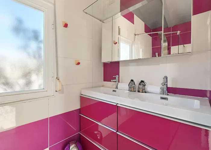 Ker Blanc By Aguilarent *